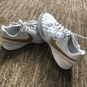 Nike Tiempo Indoor Soccer Shoe